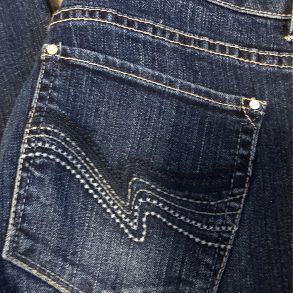 WHBM bootleg Jean